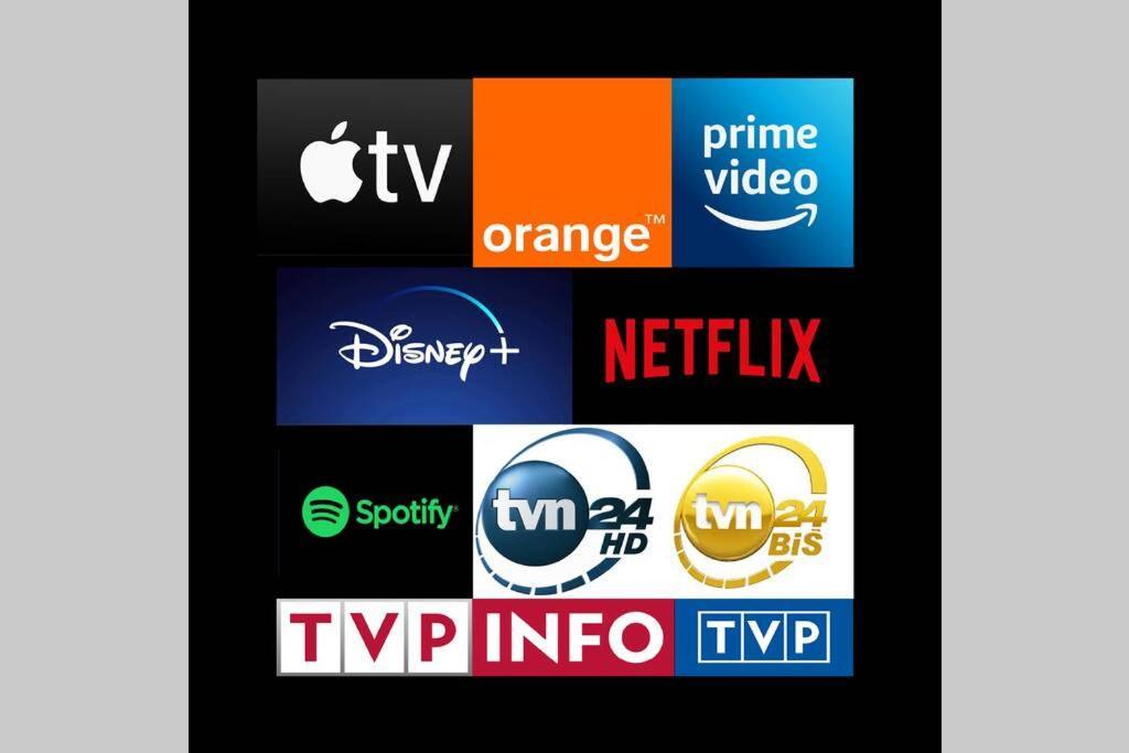 Gold 3 Metro X2 Wifi 300 Mbs 60'Tv Netflix Hbo Appletv+ Apartment Warsaw Luaran gambar