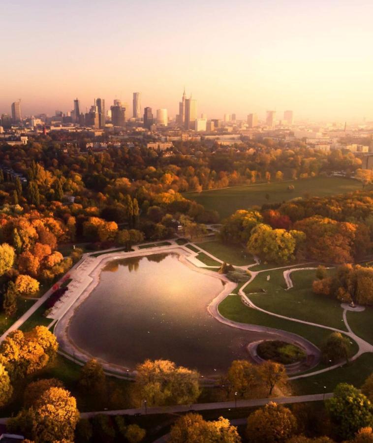 Gold 3 Metro X2 Wifi 300 Mbs 60'Tv Netflix Hbo Appletv+ Apartment Warsaw Luaran gambar